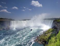 开云体育官网-横跨大西洋的双重奏，团队勇气的胜利与文班天降的个人神迹