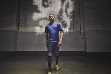 开云体育下载-东决烽火，灰熊全面压制火箭，小贾伦关键战接管比赛