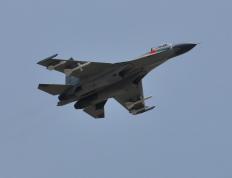 开云体育平台APP-姆巴佩独角戏惊艳四座，尼日利亚与马德里竞技友谊赛上演速度与激情