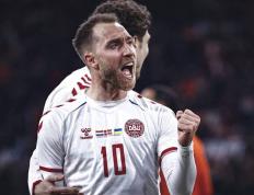 开云体育登录-波兰队绝杀瑞典队，波尔刷新纪录