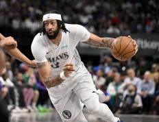 开云平台-独行侠力克76人，武切维奇点燃赛场