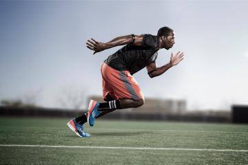 开云官网-双线争锋，F1街道赛的极速对决与勒沃库森力克巴萨的冠军之战