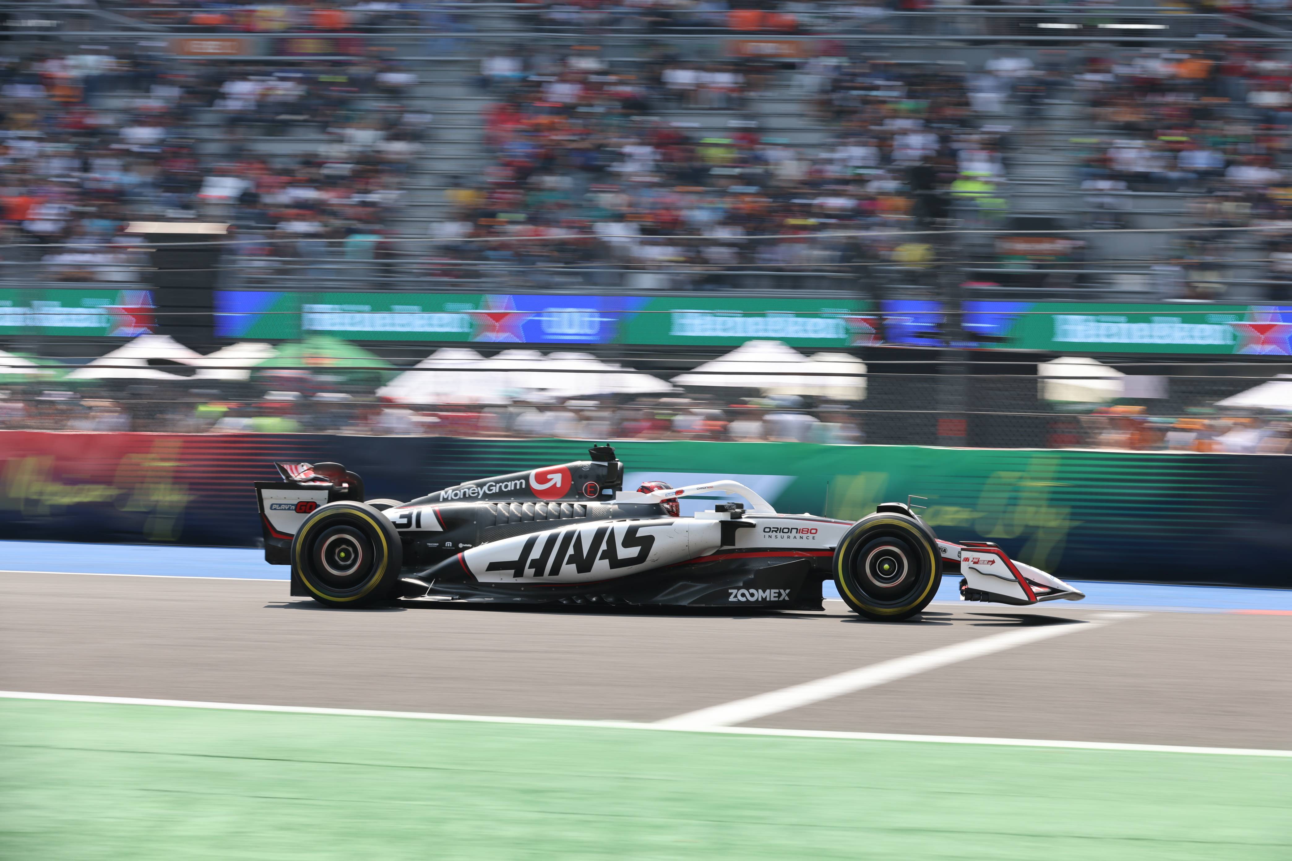 开云平台-关于梅赛德斯绝杀红牛二队,汉密尔顿高光表现的信息