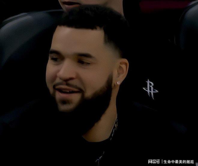 开云体育入口-山西队完胜上海队，霍勒迪点燃赛场