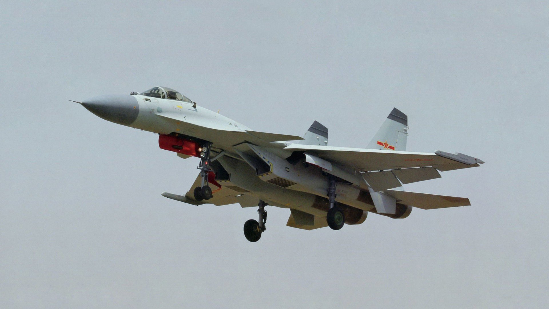 开云体育app-爆冷之夜！武切维奇如德甲争冠英雄般接管比赛，公牛力克独行侠