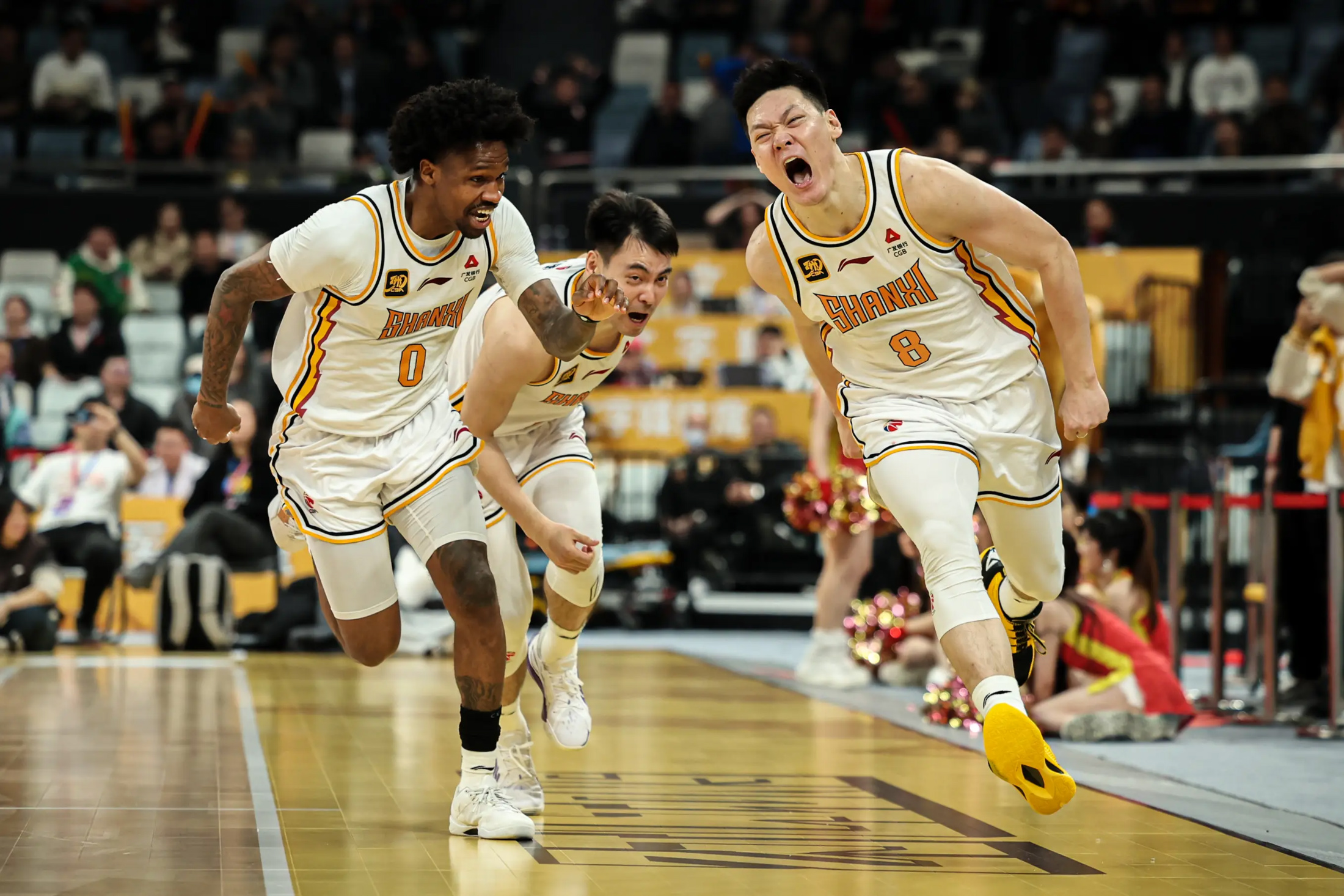 开云APP-广厦队险胜山西队，恩比德关键制胜